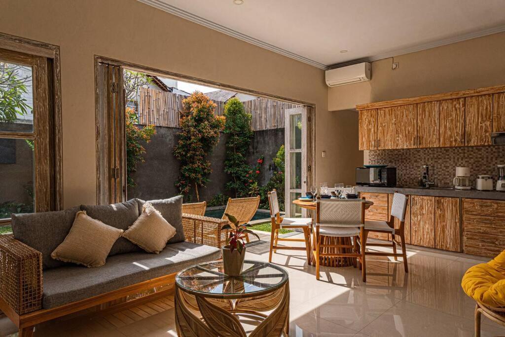 Beautiful Private 2Bed Villa 5 Mins To Finns Beach Canggu Εξωτερικό φωτογραφία